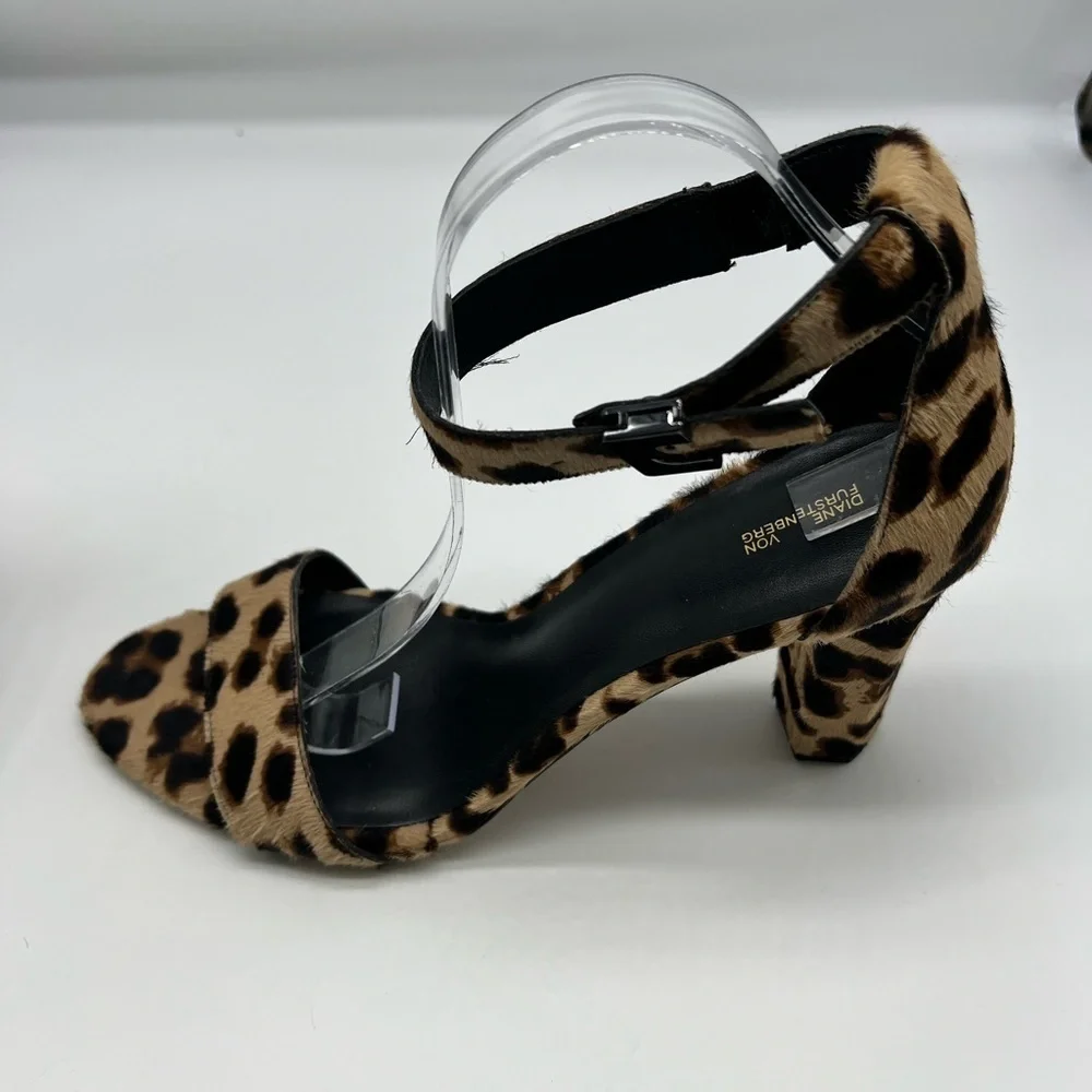 Diane Von Furstenberg - Chain-link Leopard Ankle Strap Open Toe High Heels SZ 11